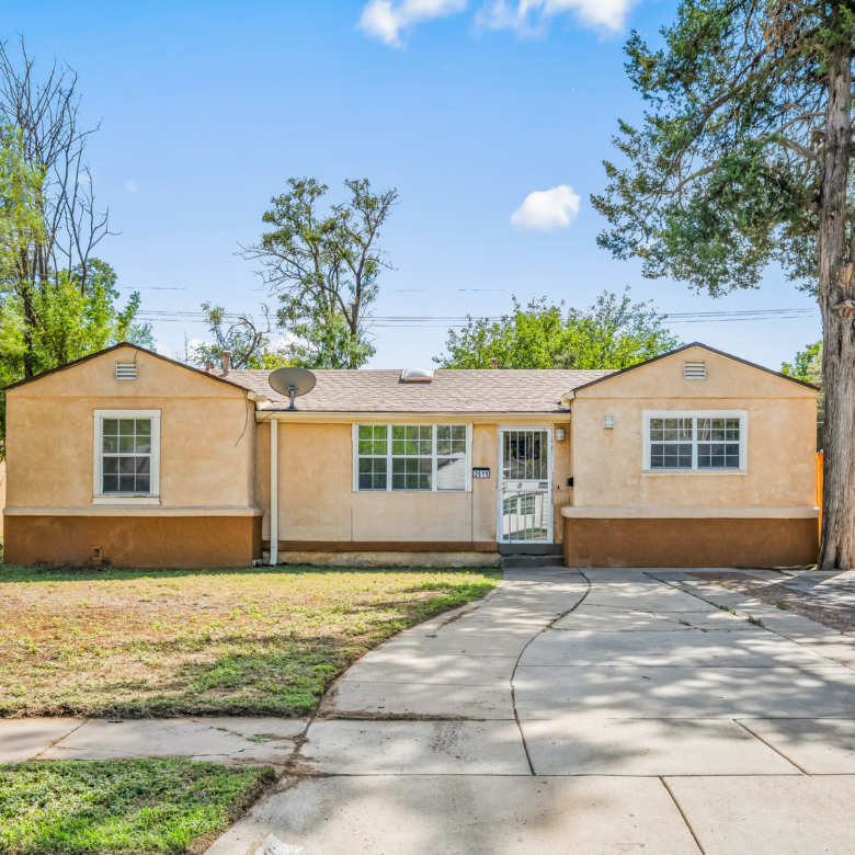 3 Bedroom 2 Bathroom Single Family House with Uncovered Parking (2511 31st Street)